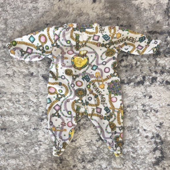 Versace baby onesie - Picture 7 of 7